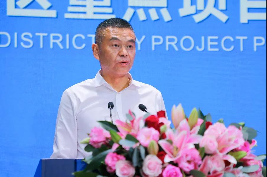 雨城区委书记高福强致辞.jpg