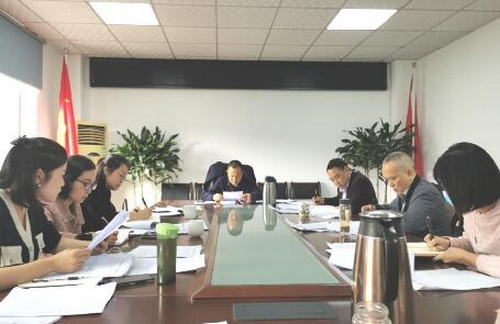 东兴扫黑除恶.jpg