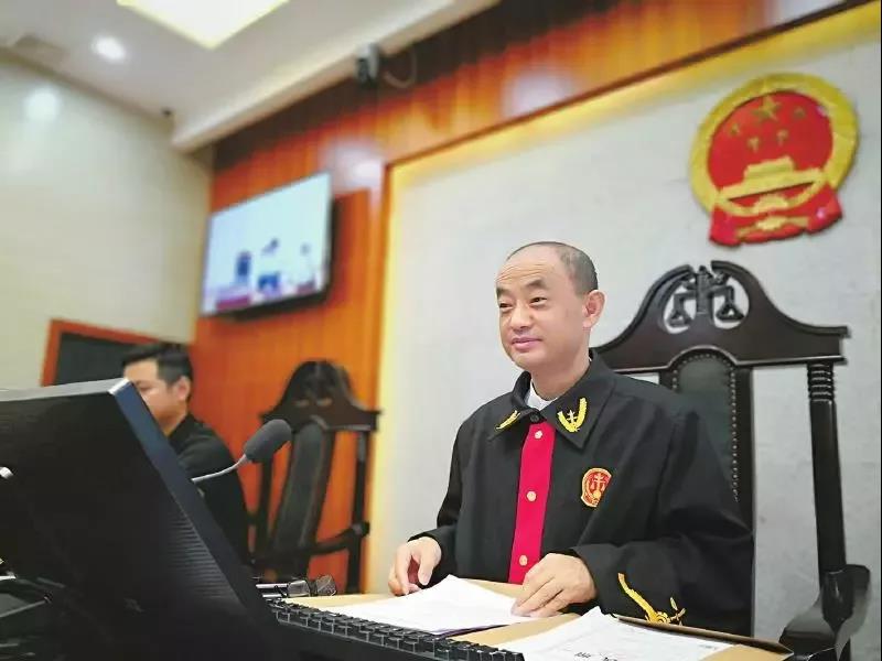 张  曦.jpg
