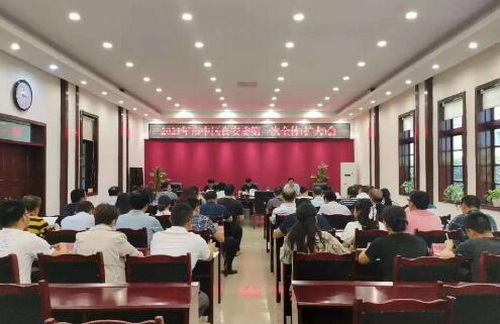 中区市场.jpg
