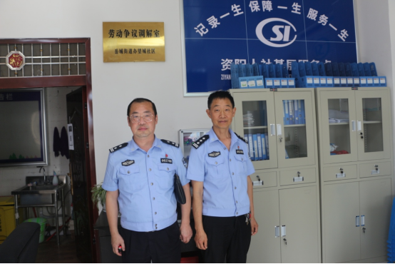 安岳县拘留所党支部开展在职党员到社区报到活动