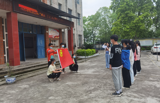 QQ图片20220507105436.png