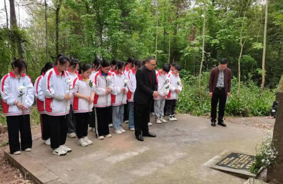 QQ图片20230405095137.png